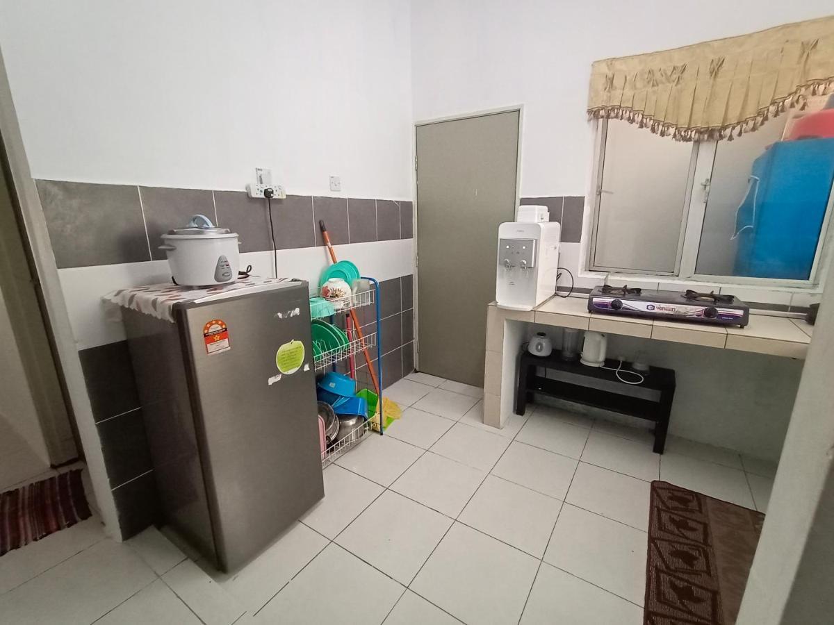 Nurul Aisyah Homestay Tanah Rata Exterior foto